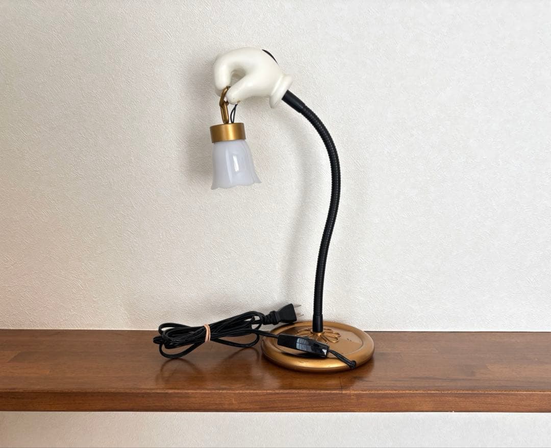 希少✩.*˚東京ディズニーランド TOONTOWN ミッキーの手 スタンドライト