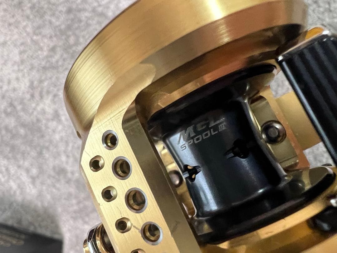 美品　21カルカッタコンクエスト 101HG ヘッジホッグスタジオ　左巻き