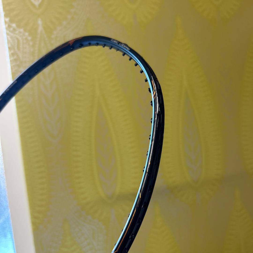 リーニンバドミントンラケット