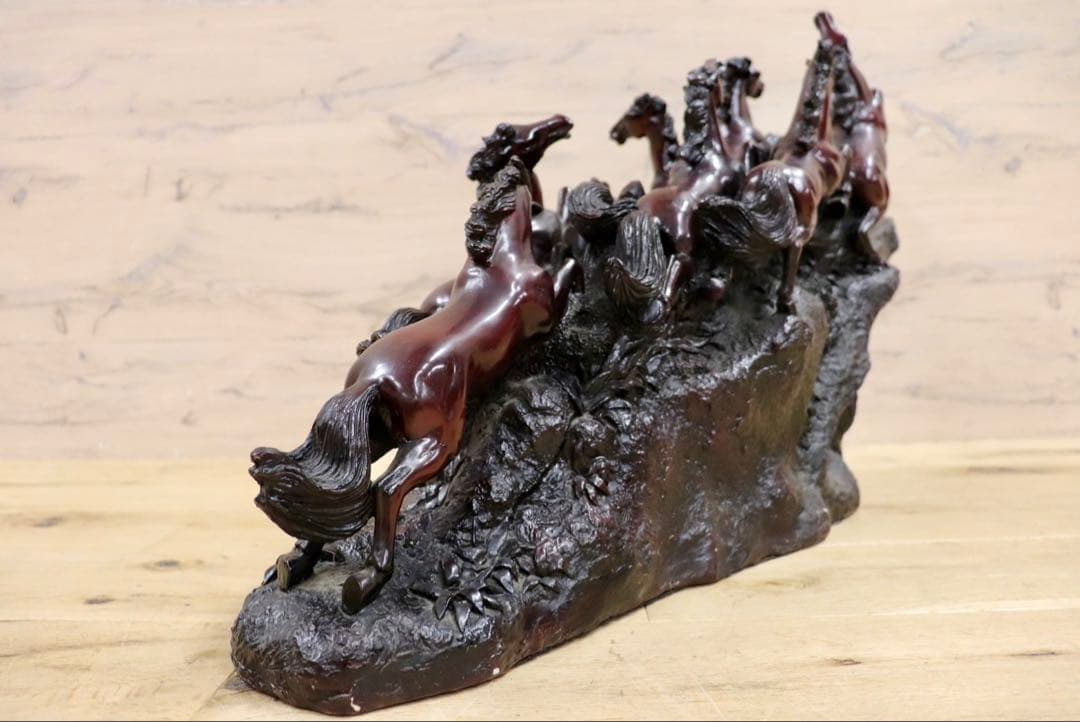 GMIH98A○九頭馬 馬の置物 縁起物 中国美術 木彫り風 樹脂製