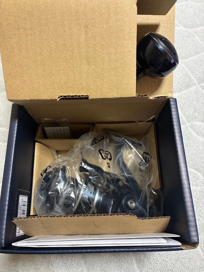 【新品未使用】シマノ リール ストラディック SW5000XG 24年モデル