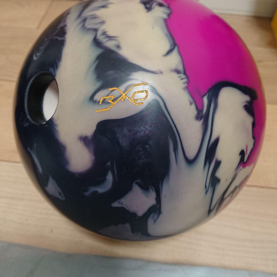 ボウリング メガロック15ポンド