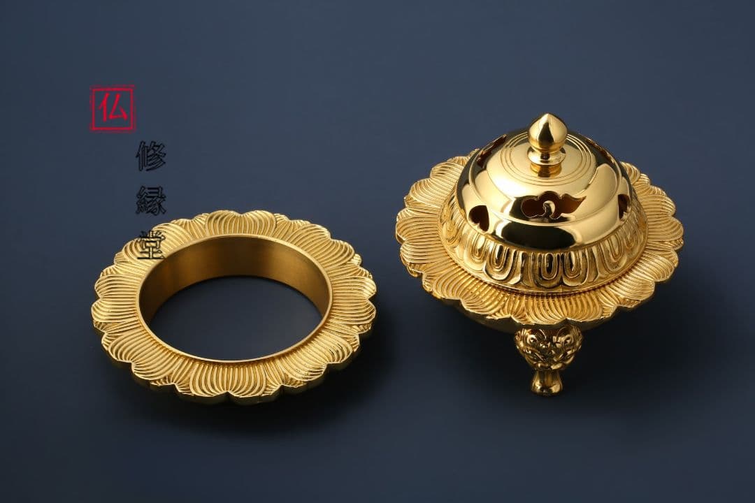 【修縁堂】チベット密教 蓮の花の形の香炉を彫る 大きいサイズ 仏教法具