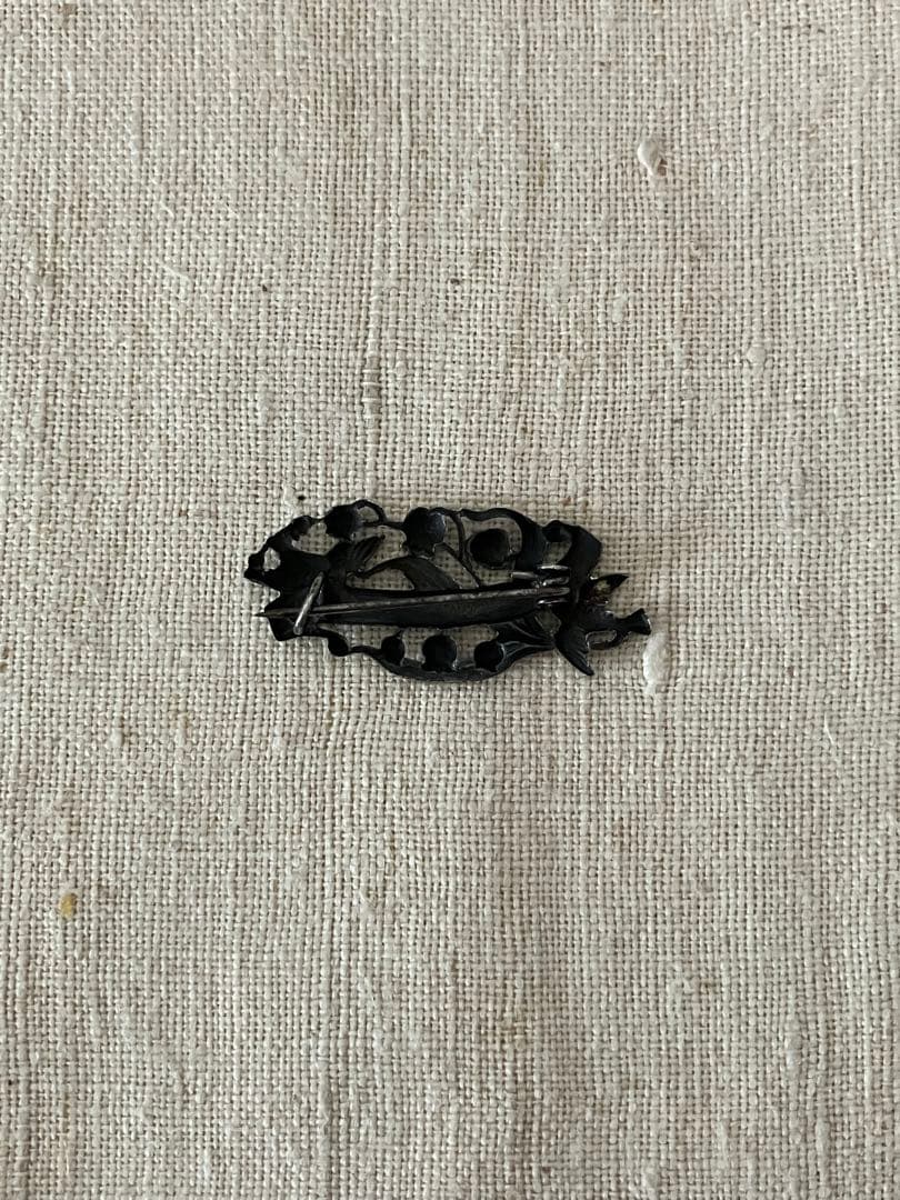 ブーケ　フランスアンティーク　鈴蘭とツバメのブローチ