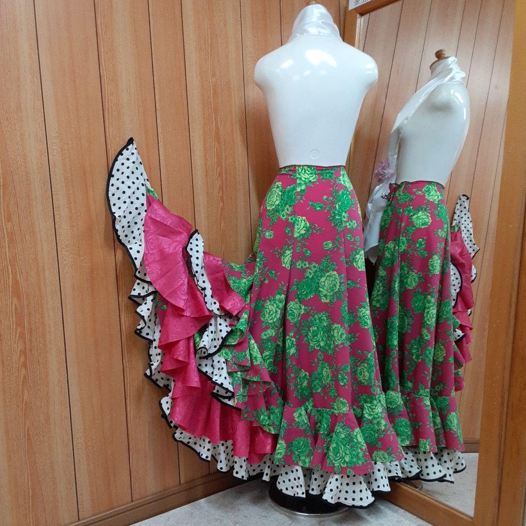 フラメンコ衣装　☆ファルダのみ　花柄/水玉/バイヤス付き　華やかファルダ