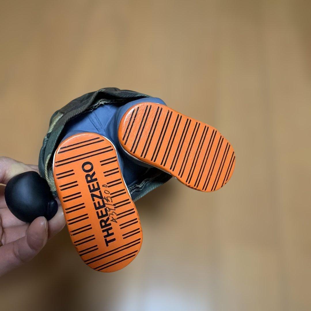 鳥山あきら　迷彩柄 ガスマスクフィギュア 000