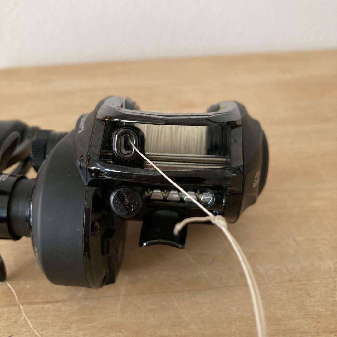 Abu Garcia REVO BEASTX 40 ベイトリール