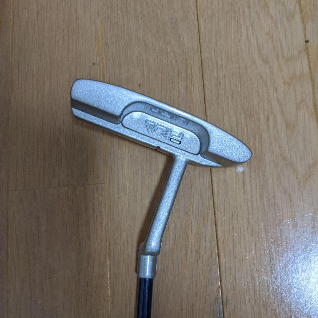 レディース用ゴルフクラブケース と FILAアイアン、ドライバー、パターのセット