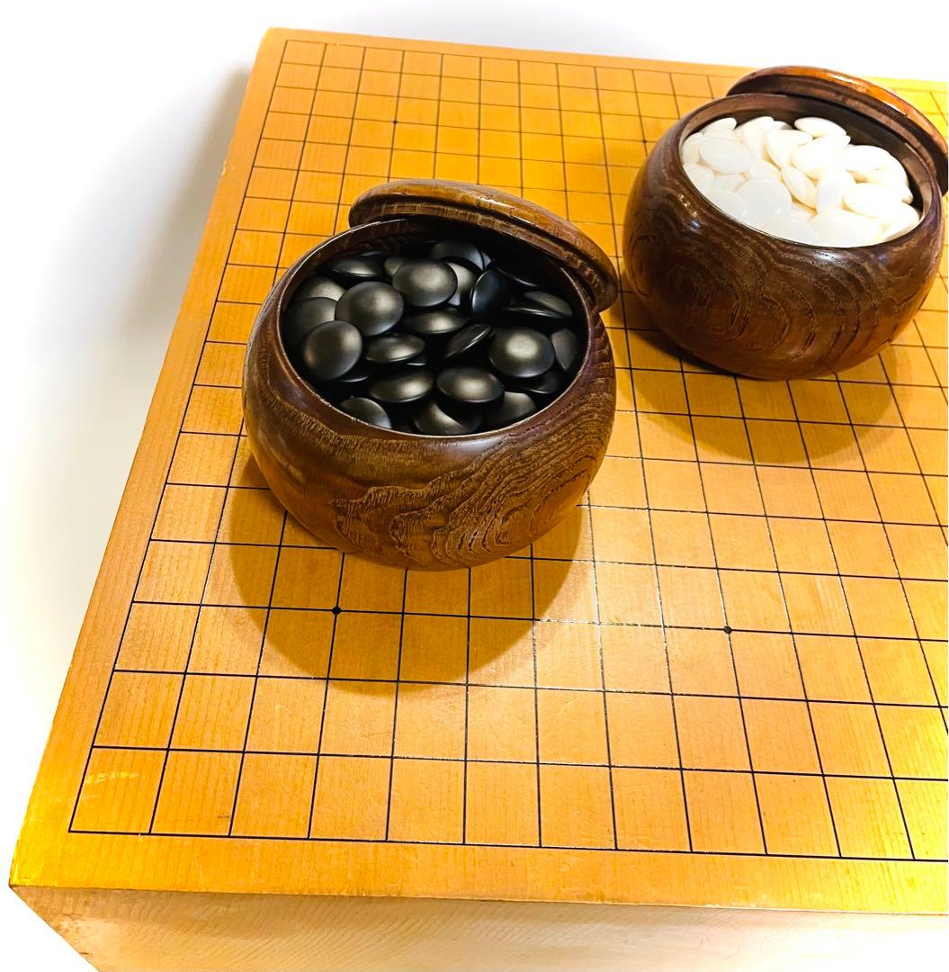 一枚板囲碁盤（へそ付き）碁石セット