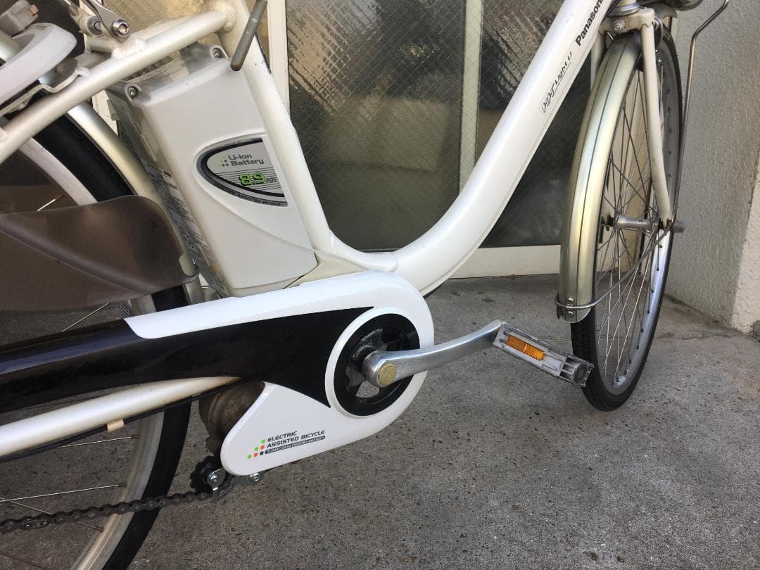 地域限定送料無料　ビビ　ライトユー　8,9AH　軽量車　白　神戸市　電動自転車