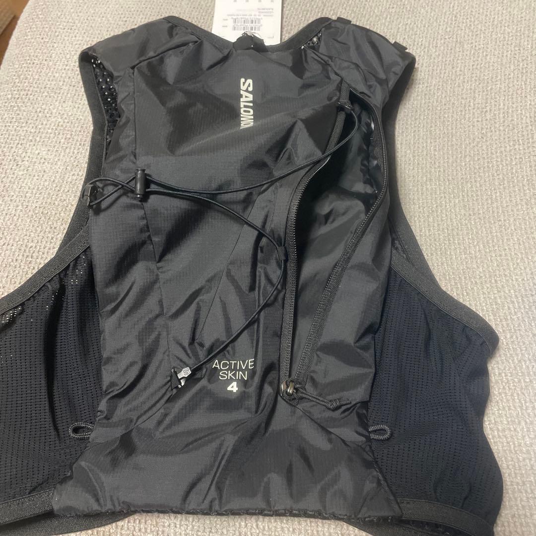 ACTIVE SKIN 4 ランニングベスト　フラスク付　アクティブスキン　M