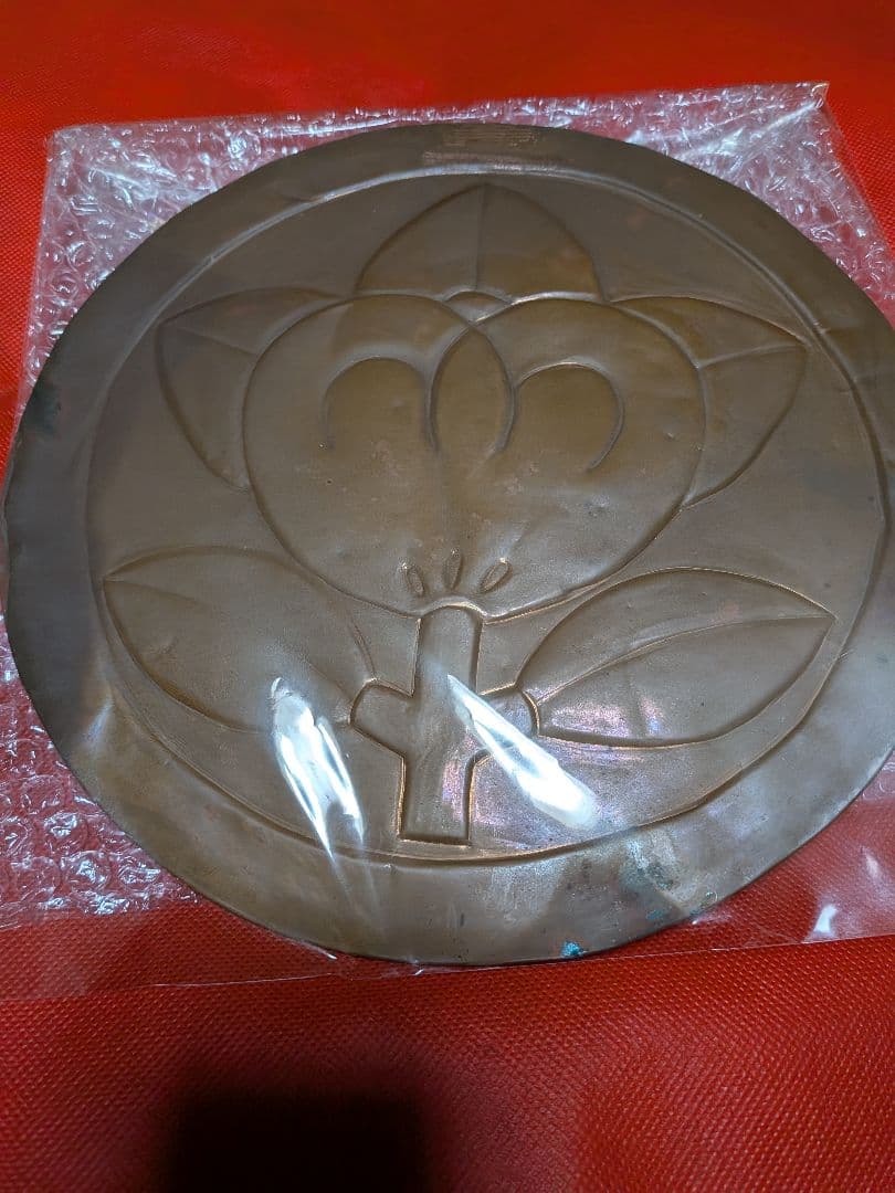 丸に橘御家紋時代２５センチサイズ古銅打出屋敷用飾り武具鎧櫃取付け飾りに最適品