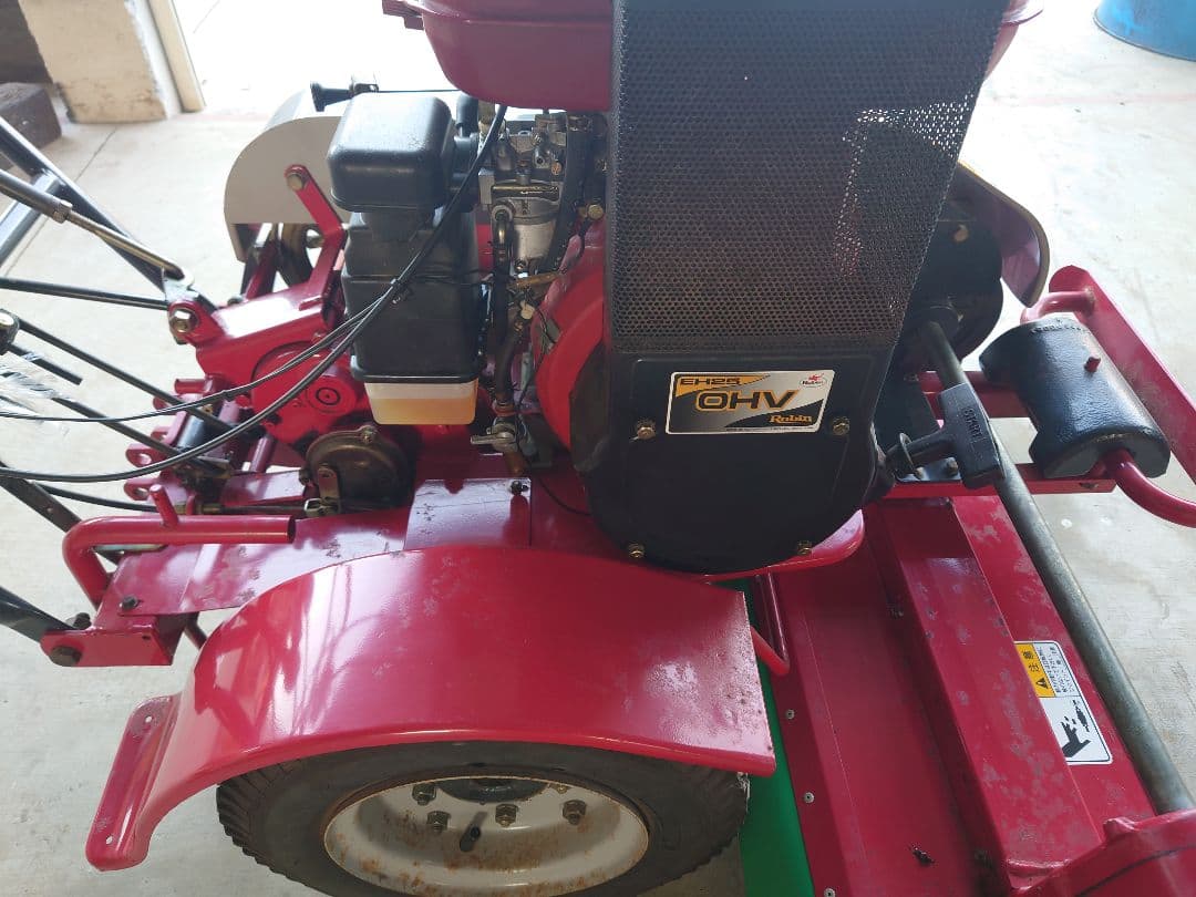 バロネス　LM81 芝刈機