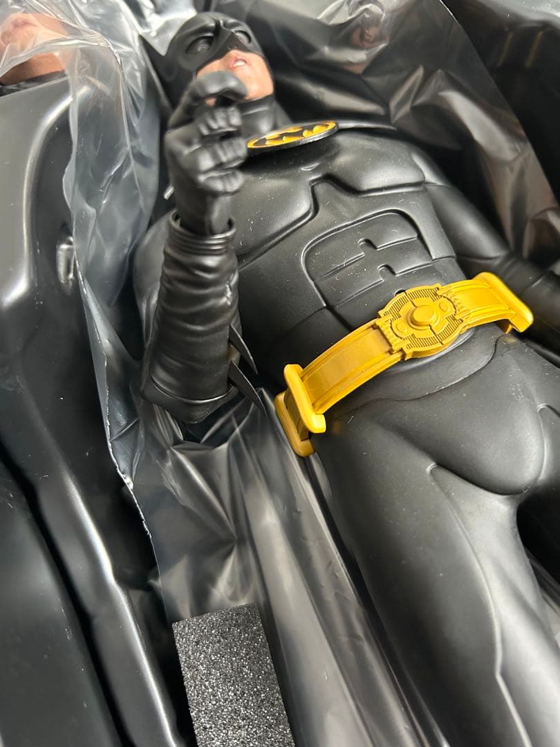 ホットトイズ バットマンリターンズ バットマン＆ブルース・ウェイン（２体セット）