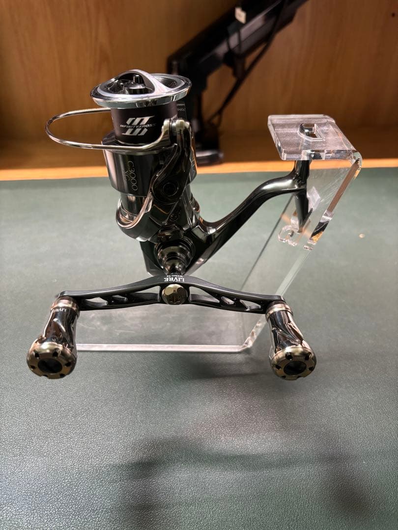 ステラc3000XGスピニングリール リブレダブルハンドル付