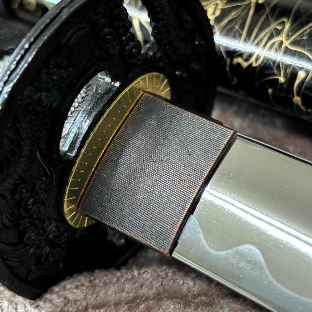 美品 龍神金具 模造刀 金糸塗鞘 互の目刃文 全長98cm 抜身912g 鑑賞用