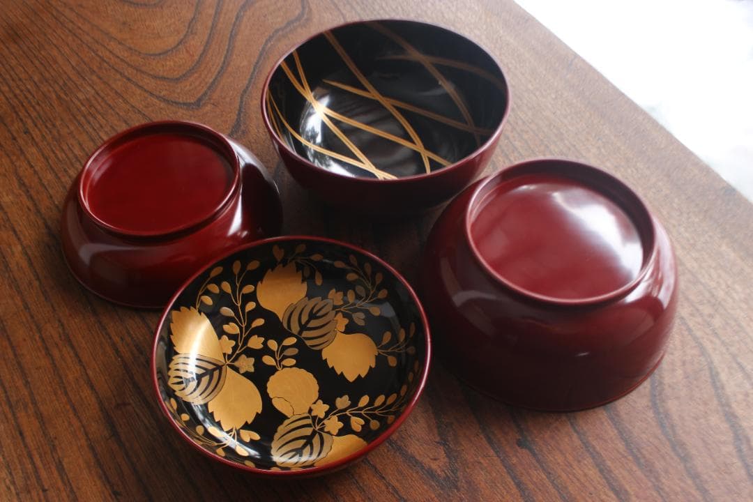 デッドストック！極上紅溜に優美な桐花蒔絵の映えるお椀2点（検輪島塗京塗煮物椀