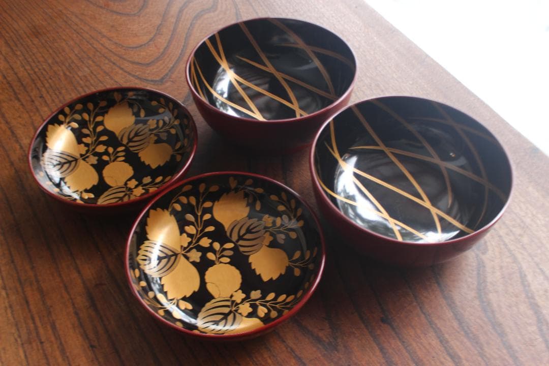 デッドストック！極上紅溜に優美な桐花蒔絵の映えるお椀2点（検輪島塗京塗煮物椀