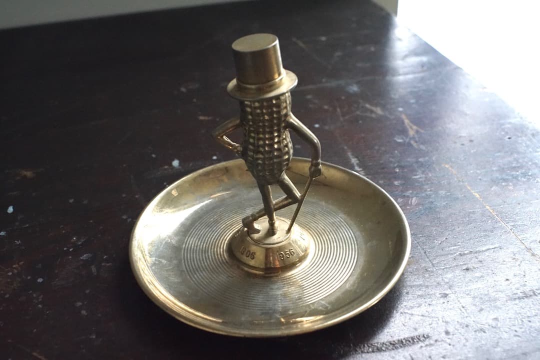 アメリカンヴィンテージ　Planter Peanuts Tray　① ビンテージ