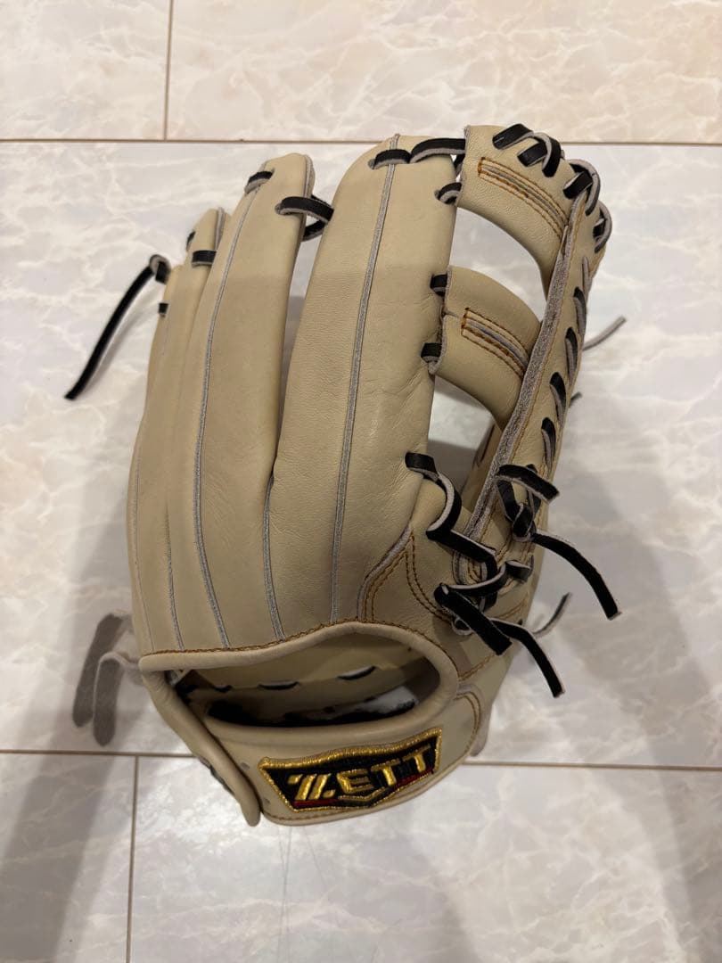 ZETT ゼット　軟式　内野　グラブ　グローブ　プロステイタス