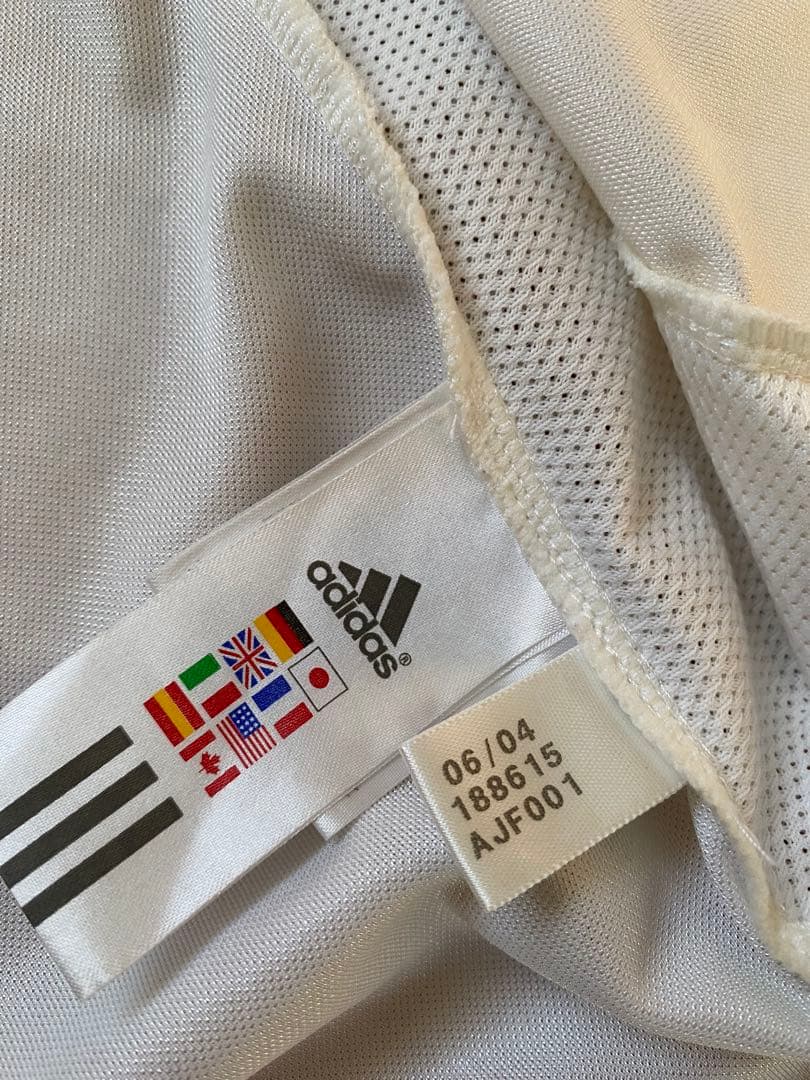 レアルマドリード ロナウド 9番　ホームユニフォーム　04/05