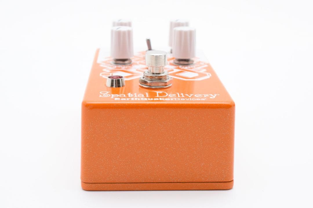 新品 EarthQuaker Devices Spatial Delivery