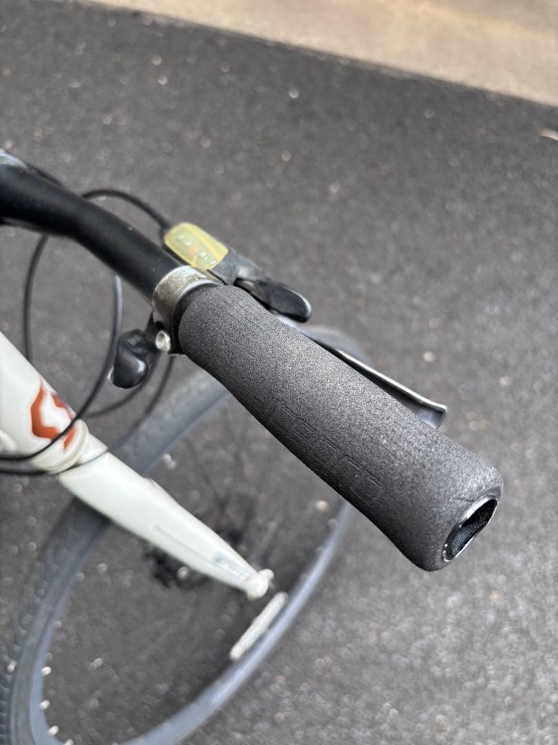 【仙台市に直接引き取りのみ】Scott クロスバイク ホワイト