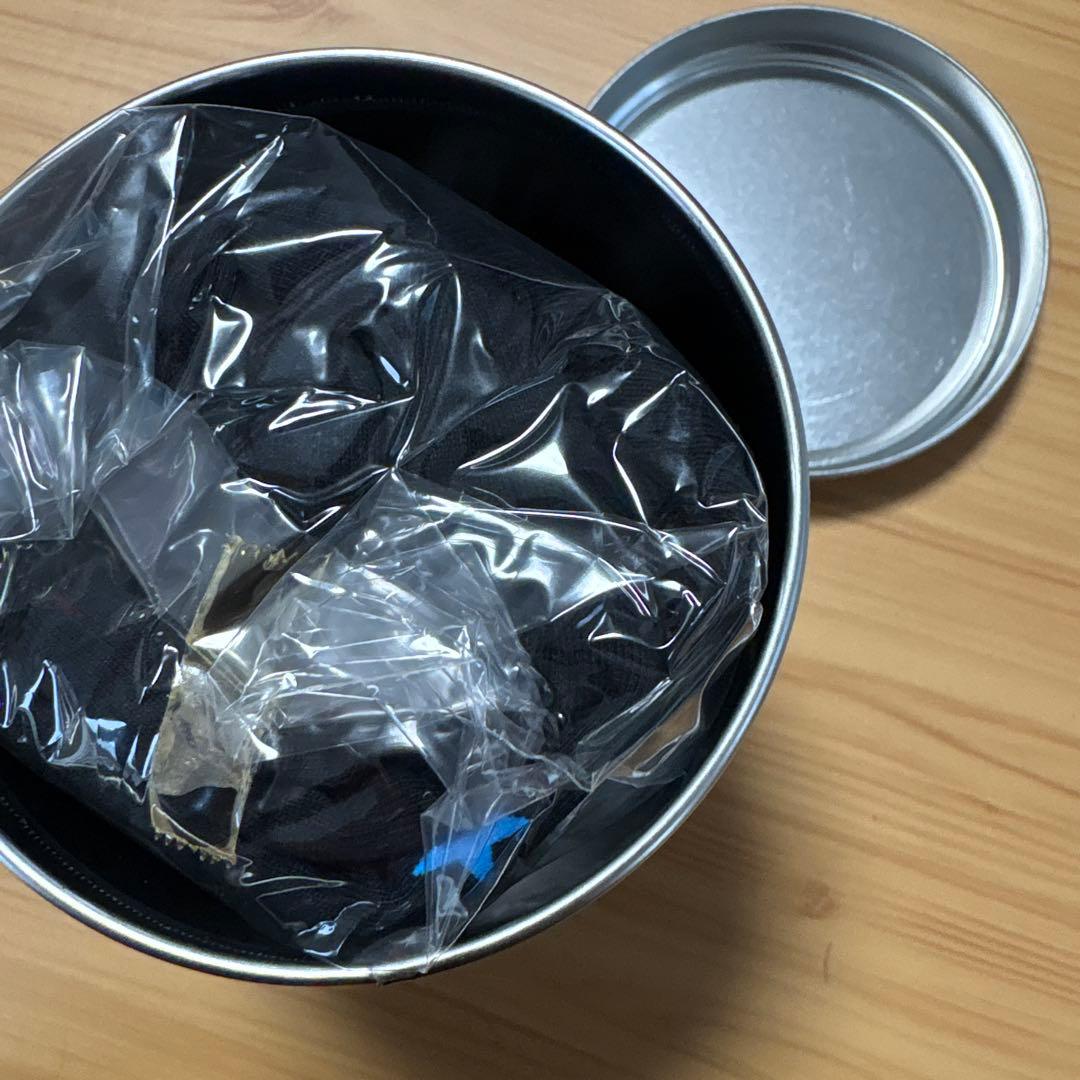 （非売品）B'z 二十周年記念の 缶とTシャツ　Mサイズ　ブラック ビーズ BZ