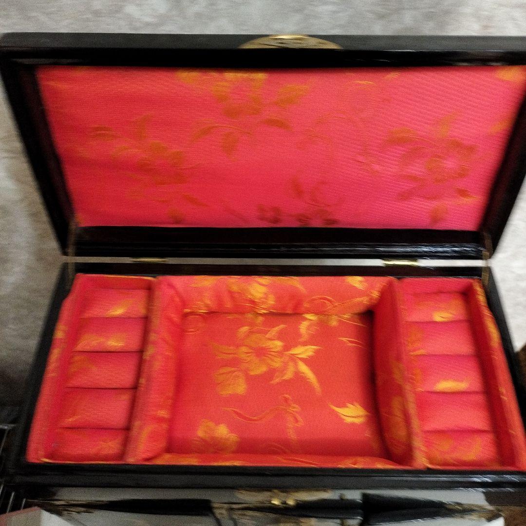 螺鈿花鳥模様の小箪笥　宝石入れ（エコメルカリ便限定）