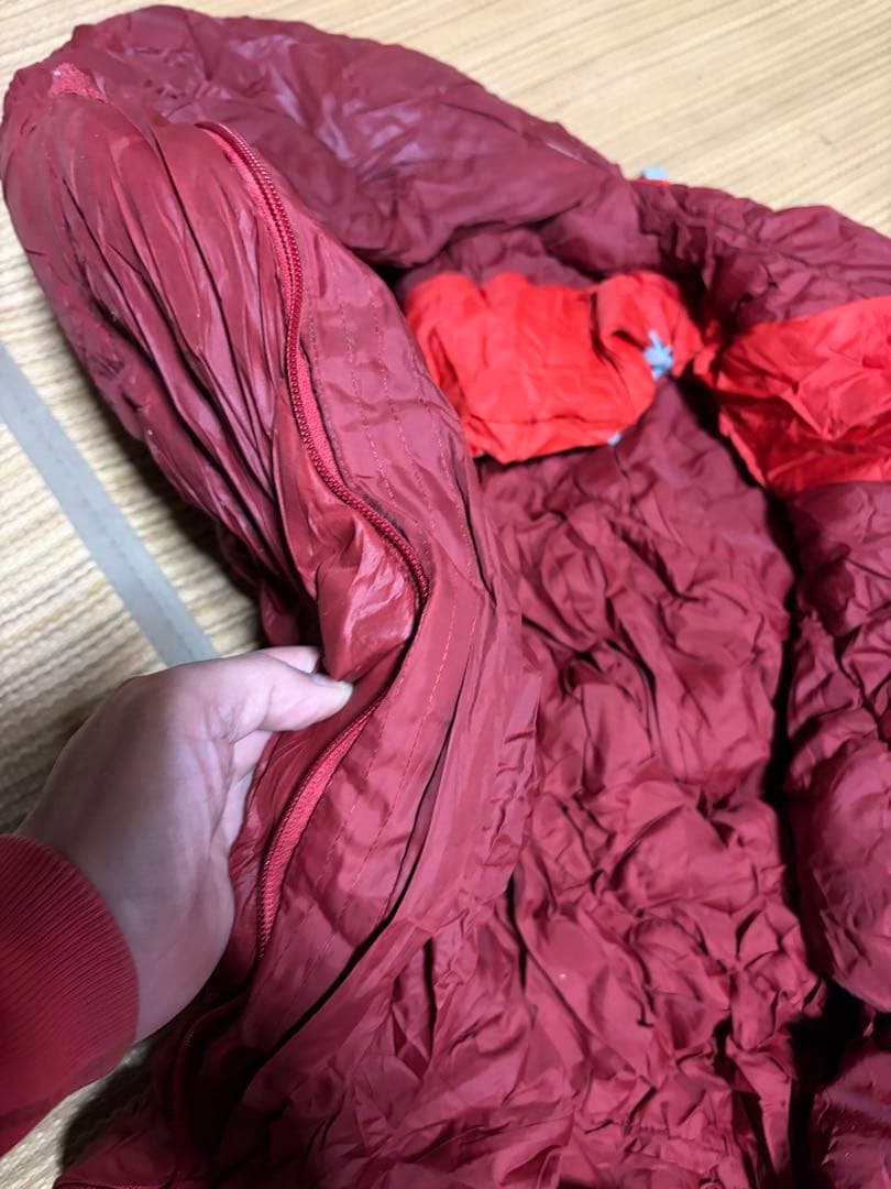 mont-bell Burrow Bag #0 赤 寝袋