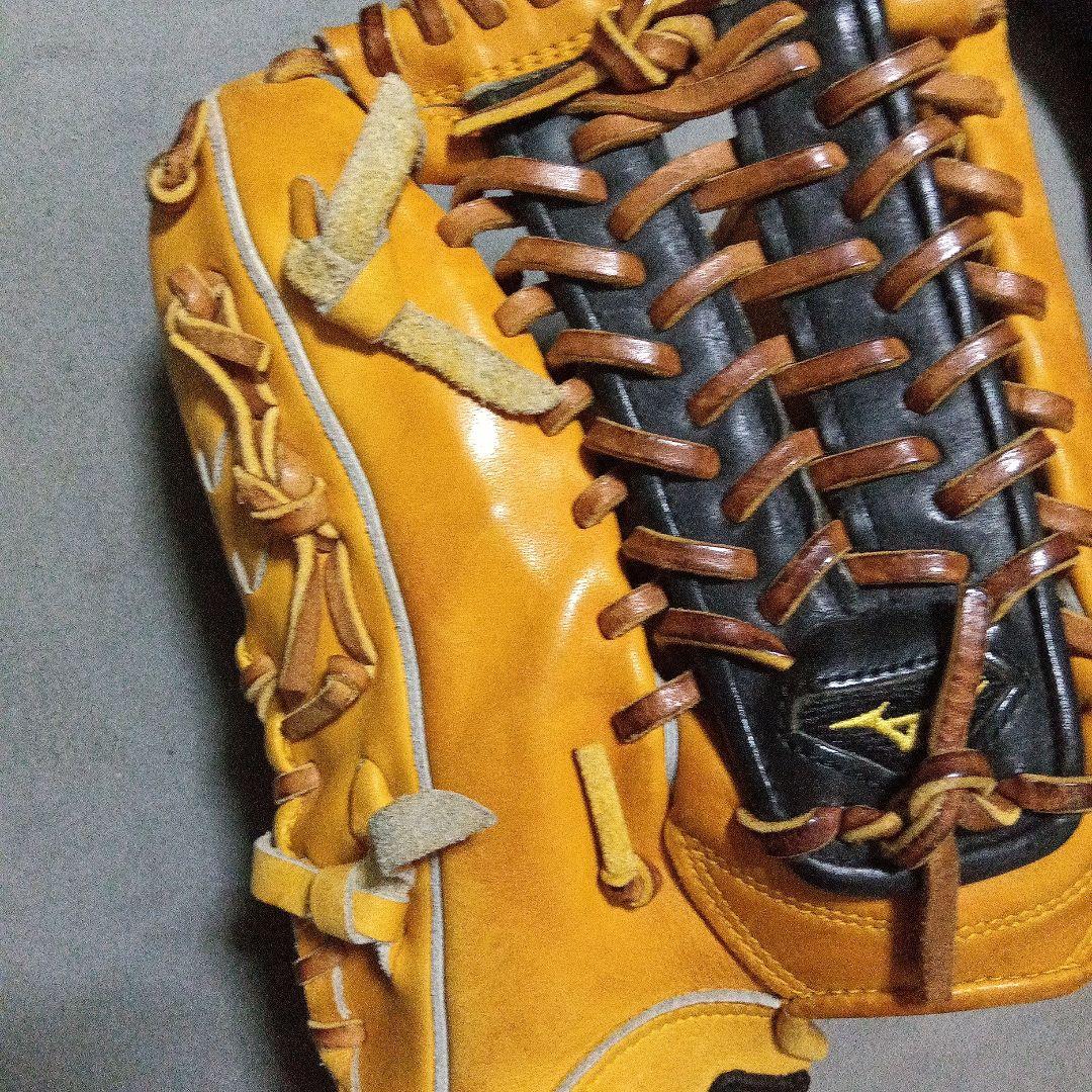 MizunoProUSA 左投、外野手向け硬式グローブ ナチュラル