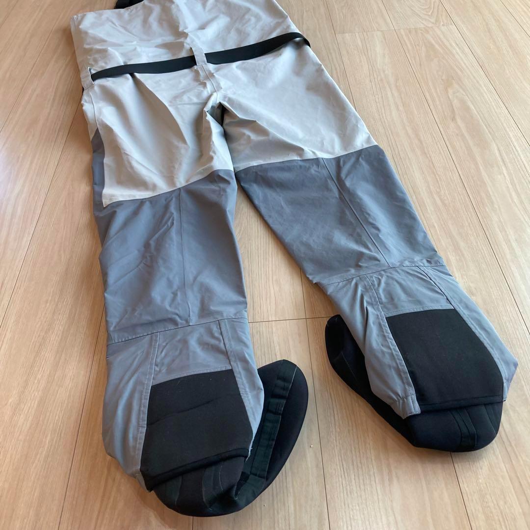 【新品】チェストハイウェダー 透湿素材 高品質 グレー Lサイズ　渓流　トラウト