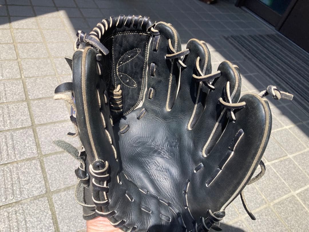 最終価格　Mizuno グローバルエリート　軟式グローブ 黒 投手用