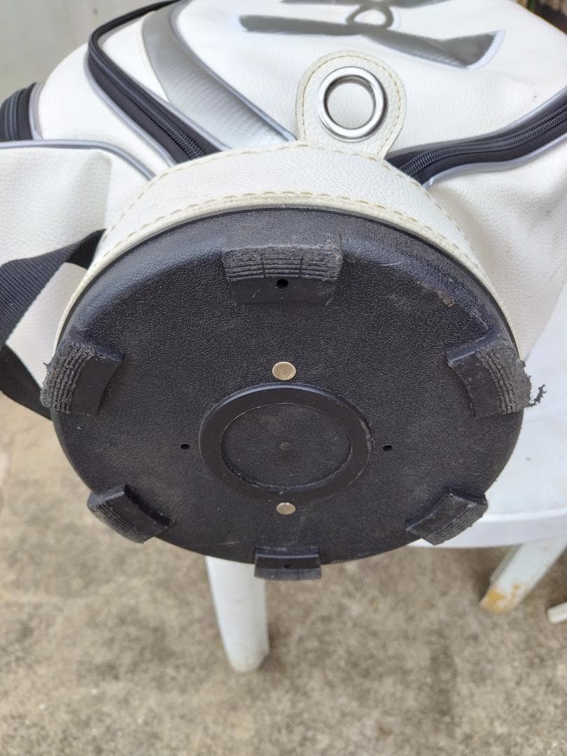 UNDER ARMOUR ゴルフバッグ・キャディバッグ