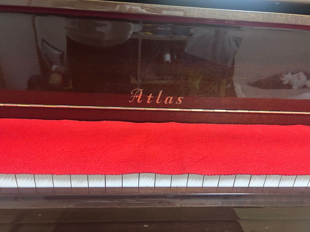 Atlas アップライトピアノ 茶色　椅子付き