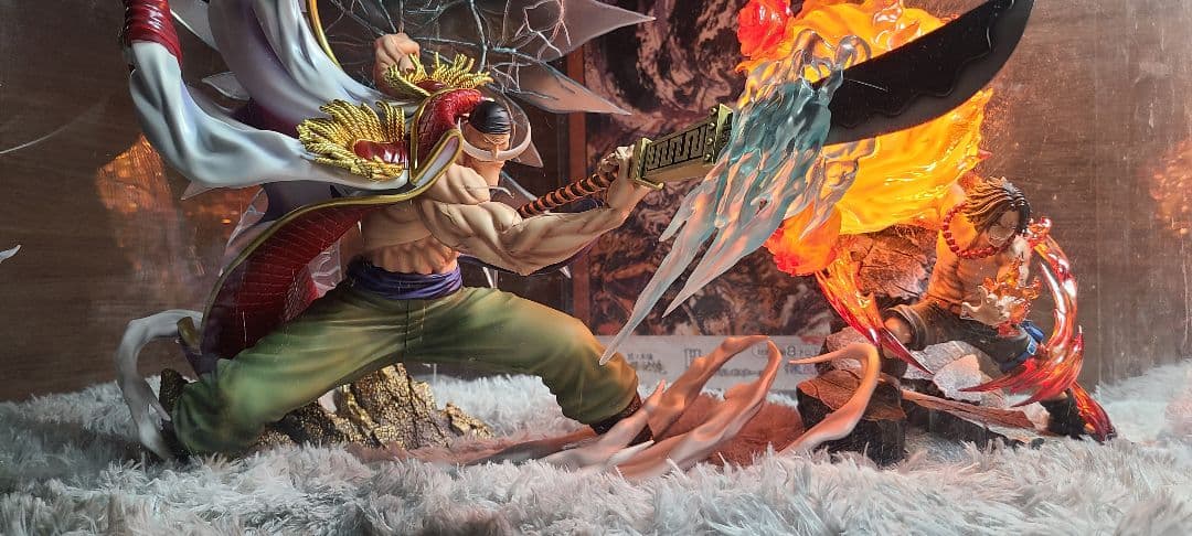 白ひげ　エース海外限定フィギュアセット