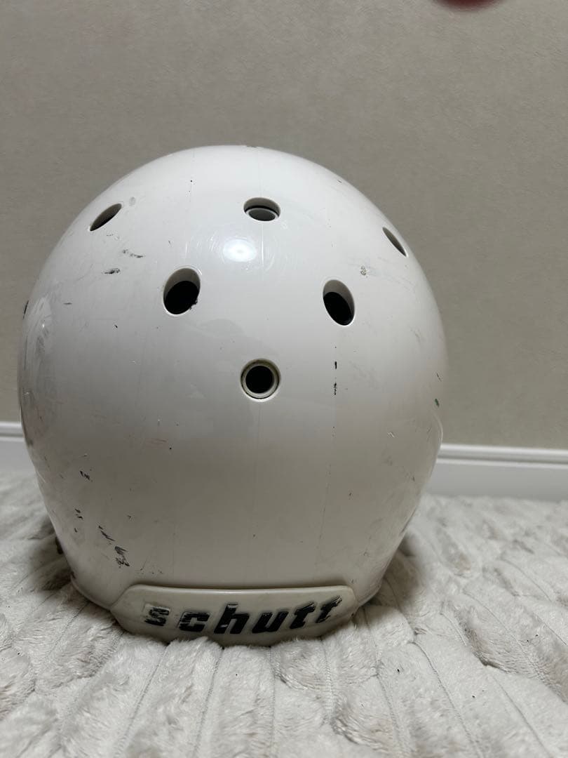 【最終値下げ】アメリカンフットボール ヘルメット ホワイト