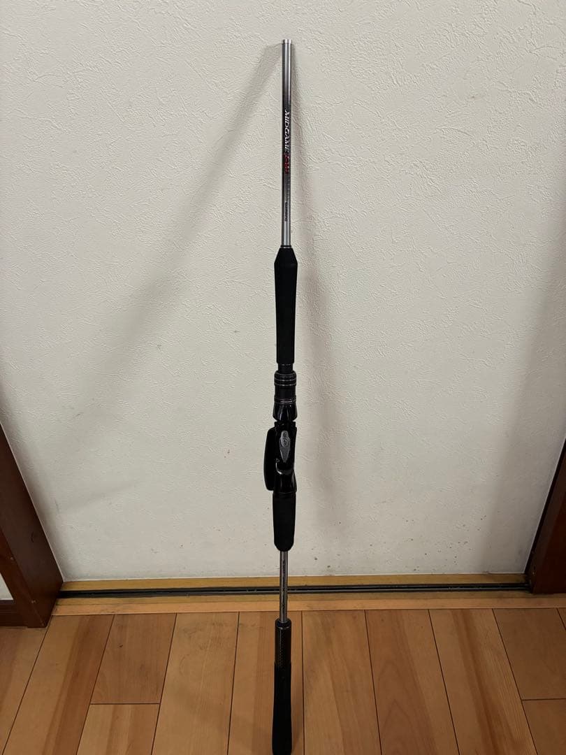 SHIMANO MIDGAME CI4+ 64MH225右巻き仕様