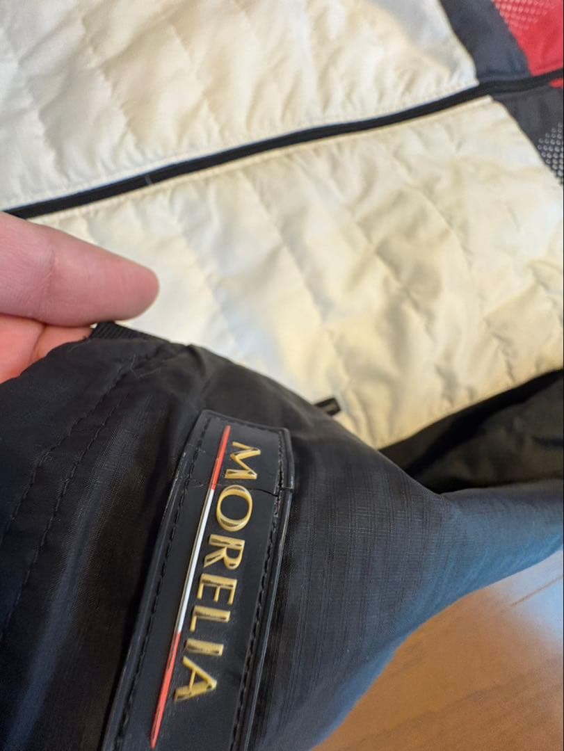 モレリア　セットアップ サイズO 美品