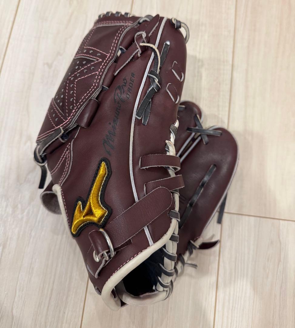 ミズノプロ軟式投手用グローブ