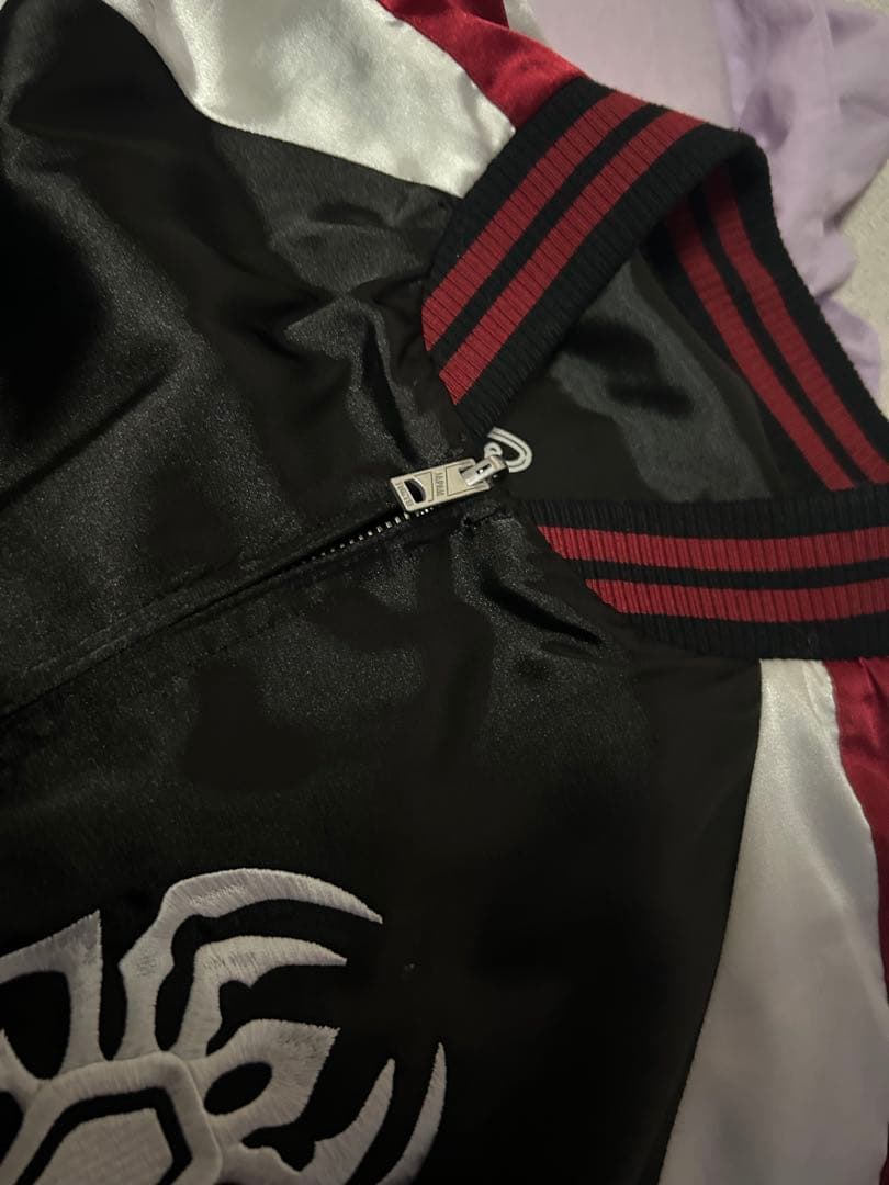 ニディガ あめちゃんのリバーシブルスカジャン