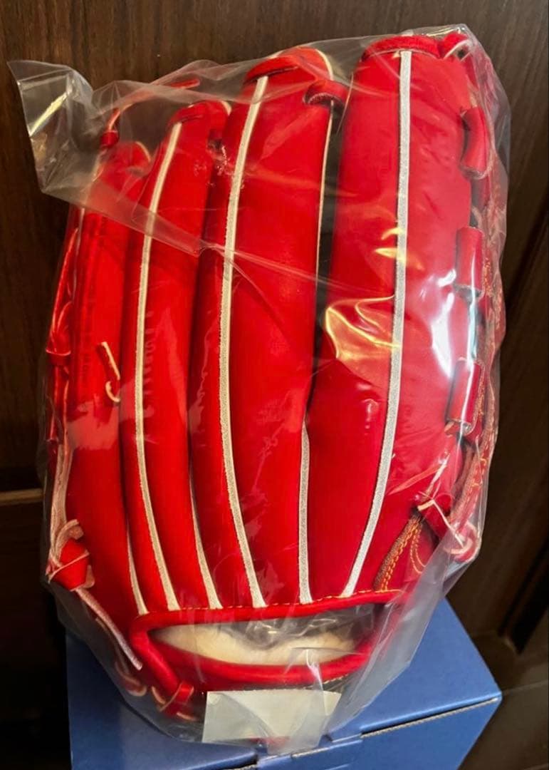 硬式用ワールドウィン復刻版 赤カップ 福本豊モデル 新品未使用タグ付