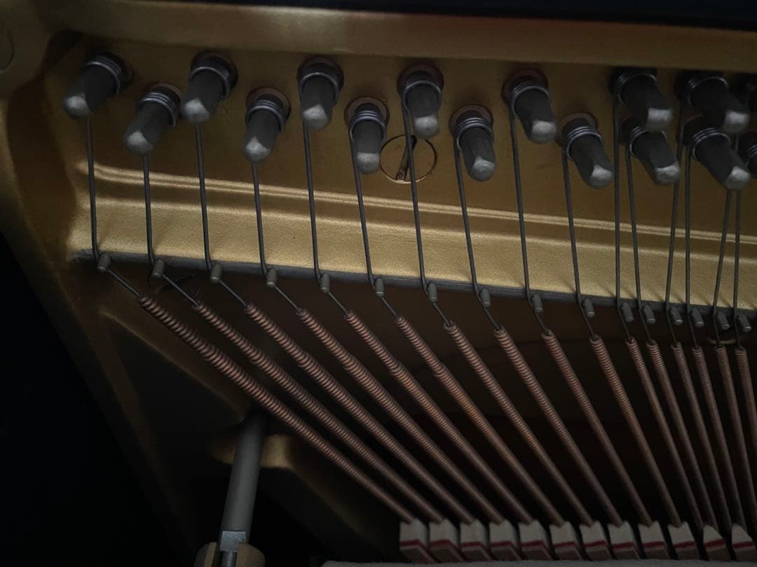 希少レア品YAMAHAピアノ品番UX