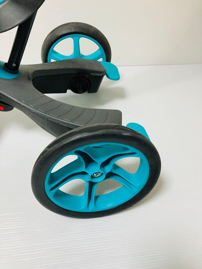 GLOBBER グロッパー エクスプローラー トライク 3in1 三輪車