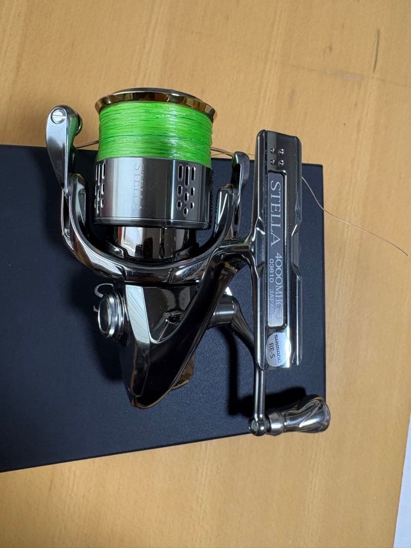 SHIMANO 18 STELLA 4000MHG スピニングリール