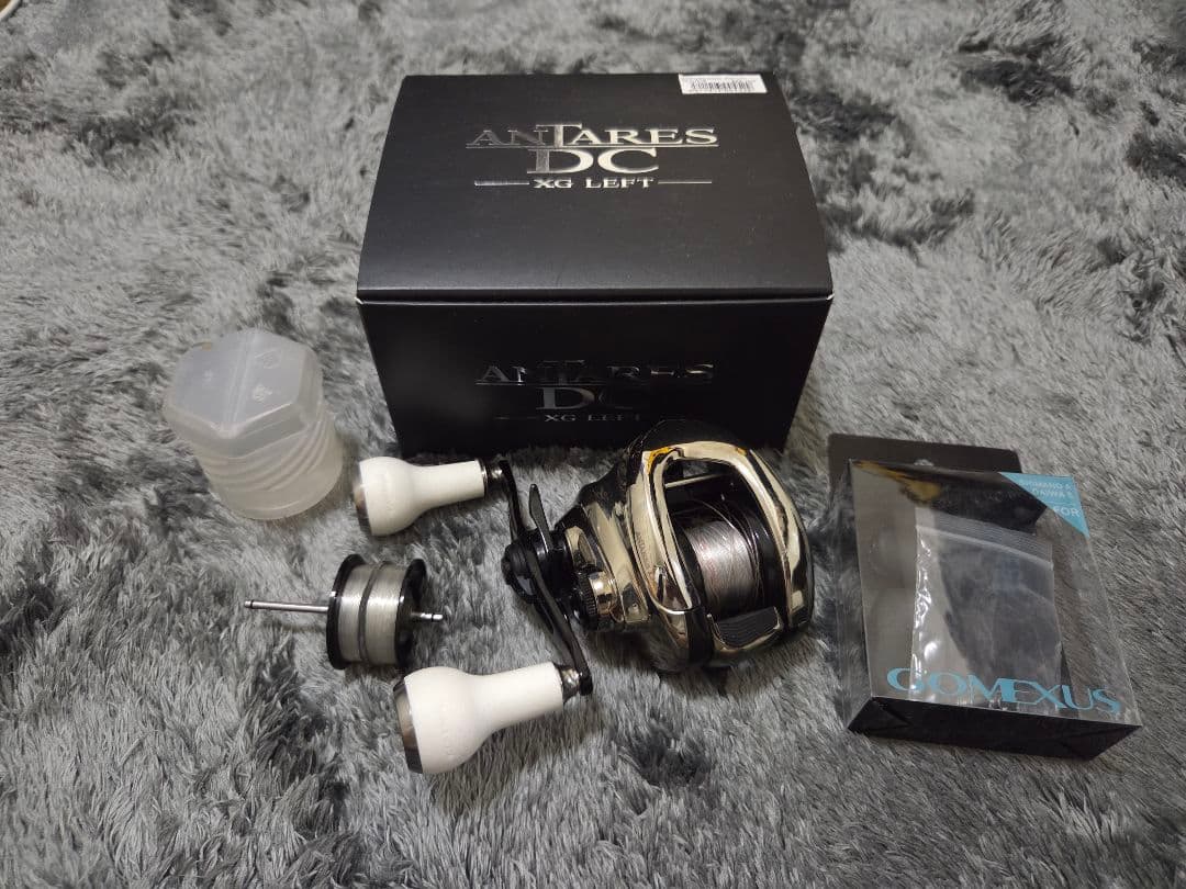 美品　21アンタレスDC XG 予備スプール　ハンドルノブ付き