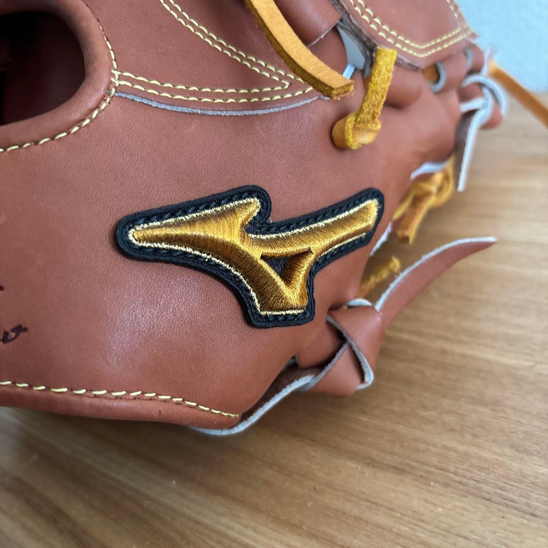 ミズノプロ　投手用　硬式　グローブ　グラブ　高校野球対応　定価66,000円