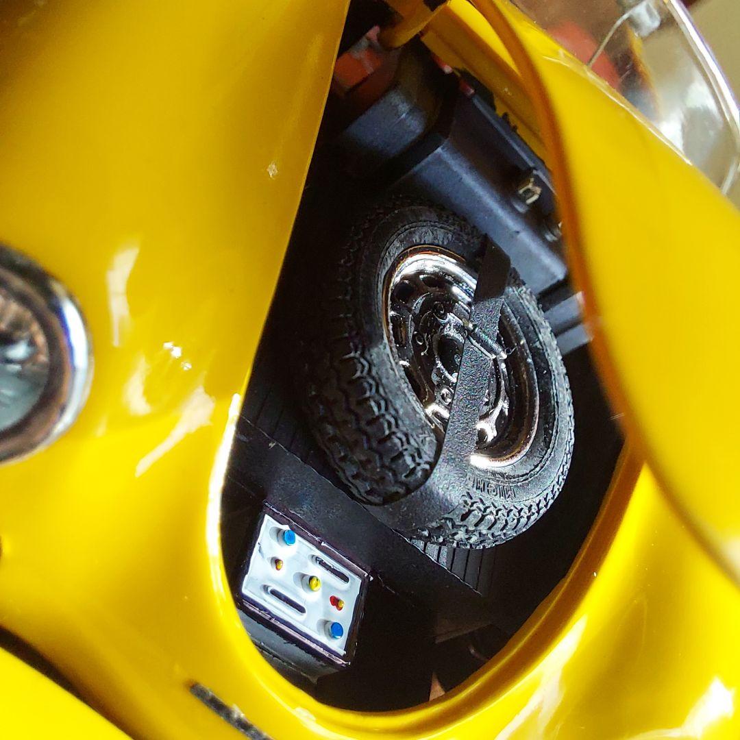 ポルシェ 356 イエロー オープンカー