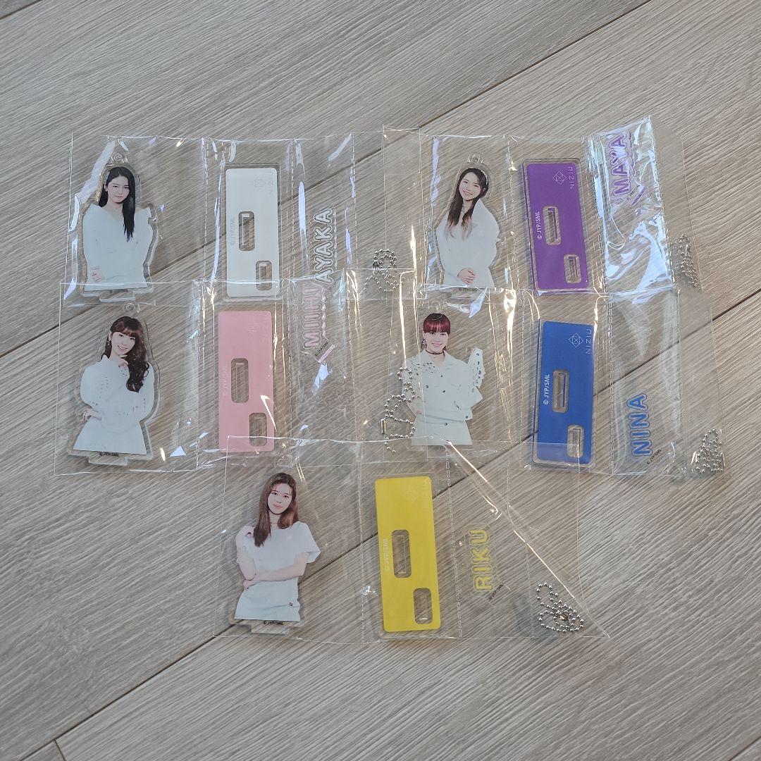 NIZIU グッズセット　1番くじ　缶バッチ