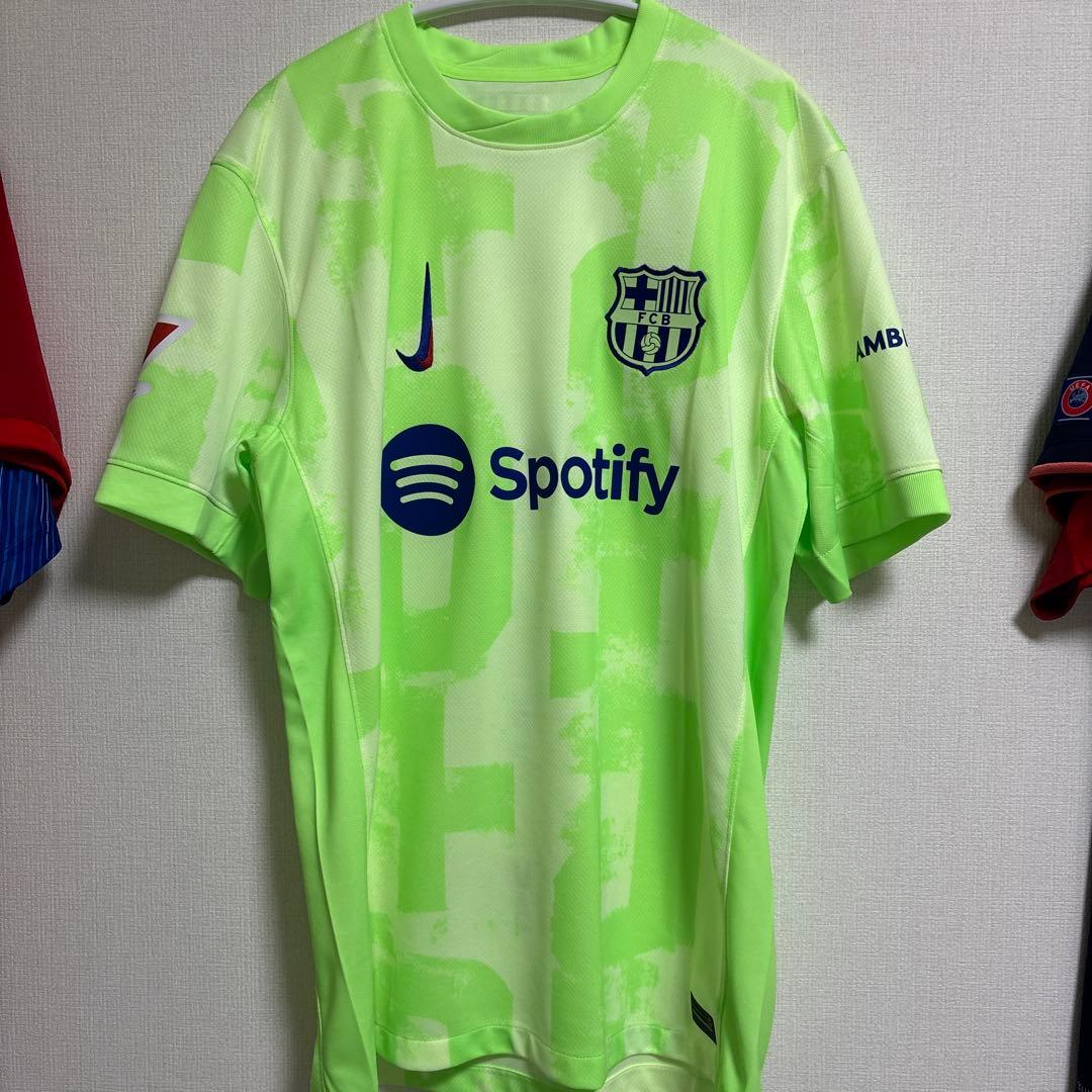 バルセロナ 24/25 third レプリカ レヴァンドフスキ